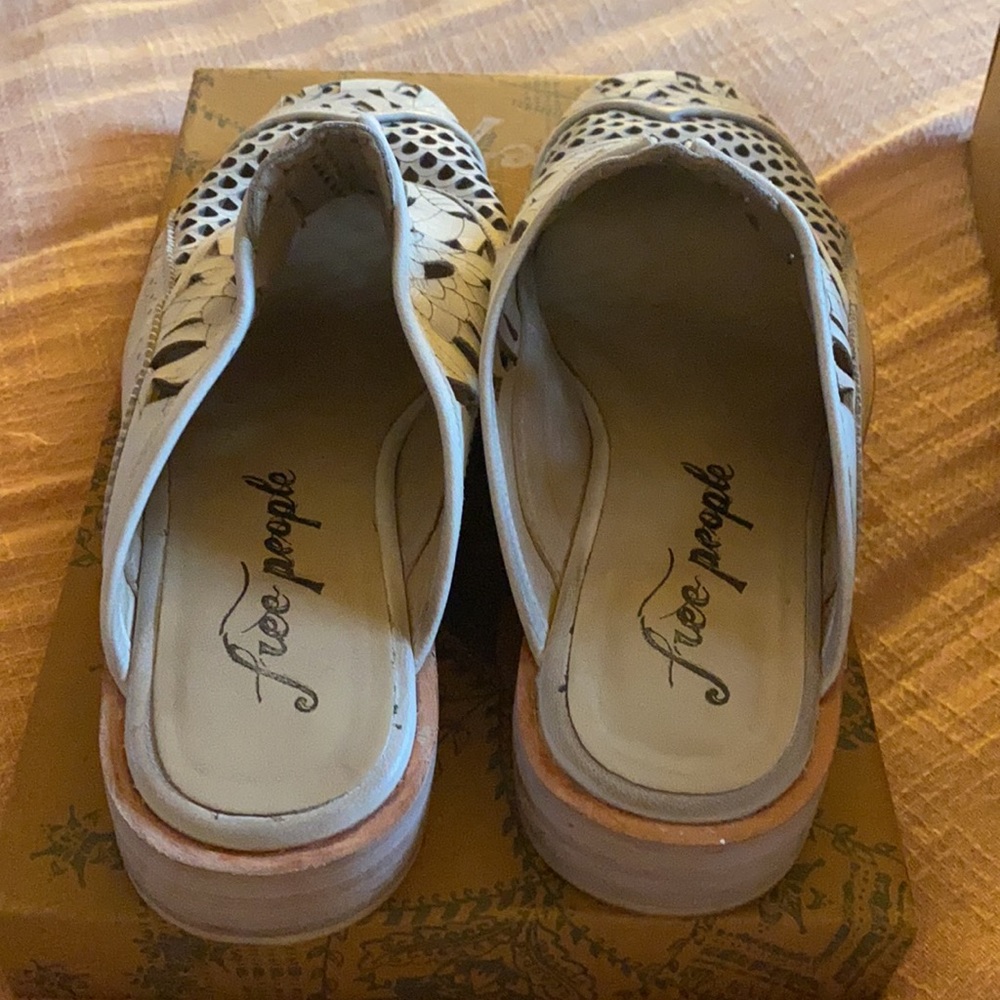 COPY - Free people paramount slip on mules - Picture 5 of 5